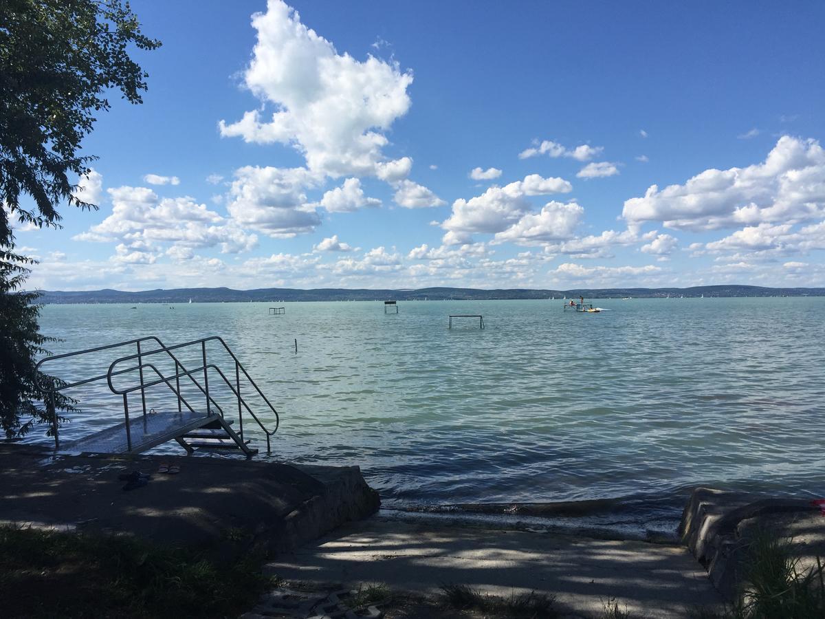 Balaton 104 Apartman Zamárdi Kültér fotó